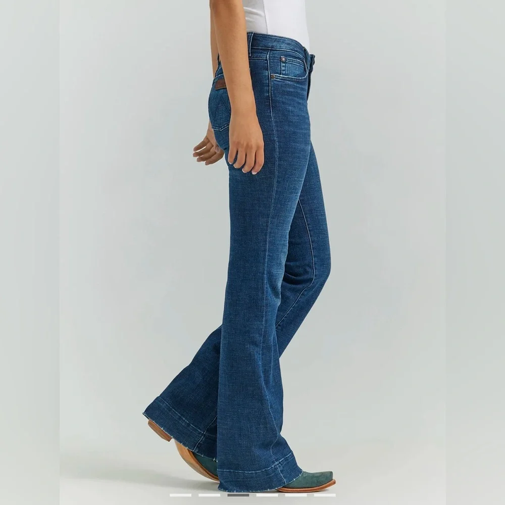 WOMEN'S WRANGLER RETRO® MAE WIDE LEG TROUSER JEAN - Picture 5 of 5